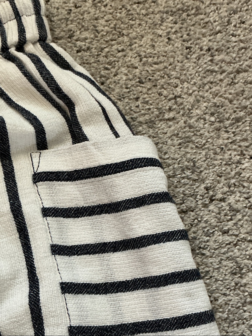 NWT Cotierra Striped Drawstring Women’s Shorts - White & Navy - Picture 7 of 9